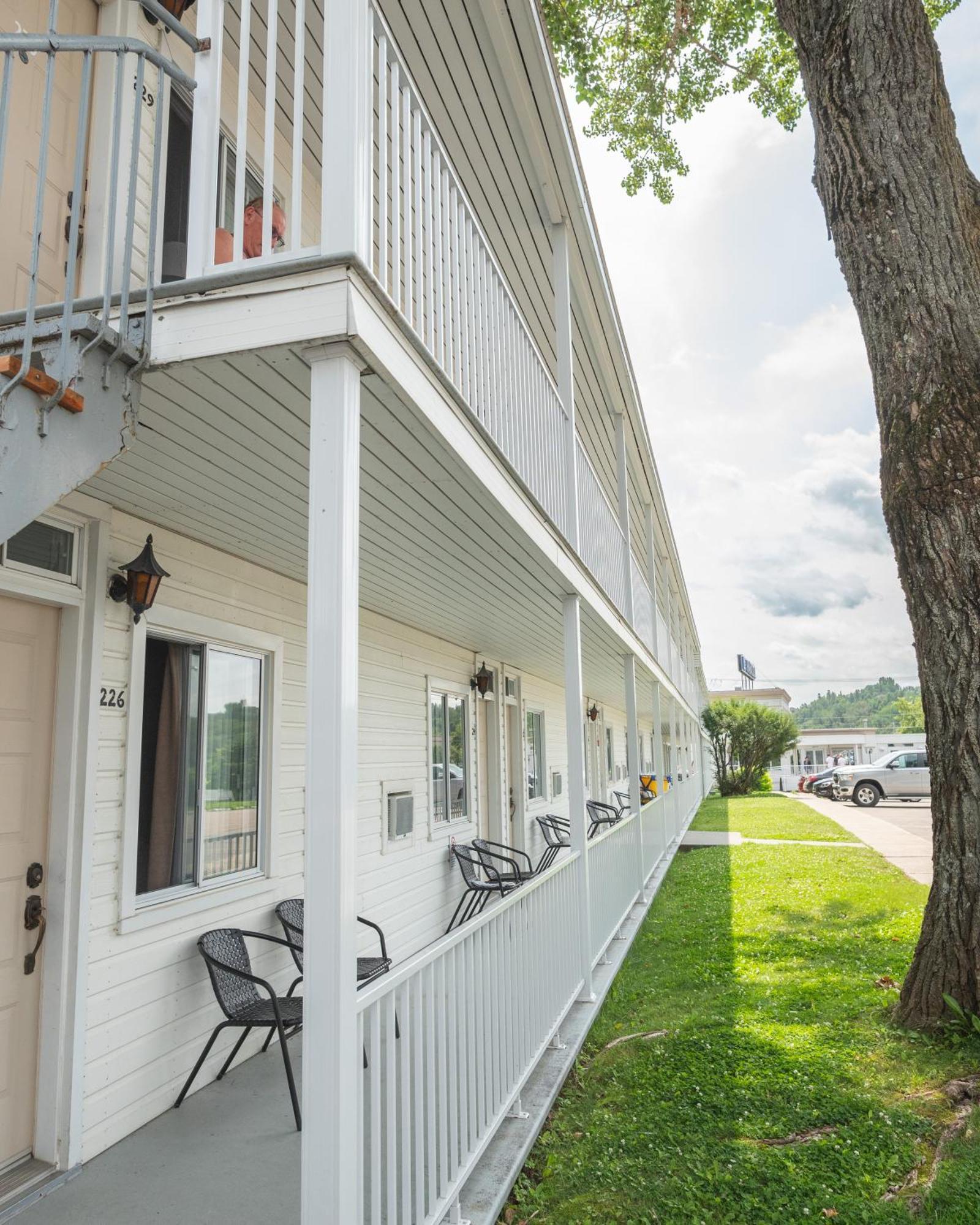 Auberge Le Parasol Chicoutimi Exteriér fotografie
