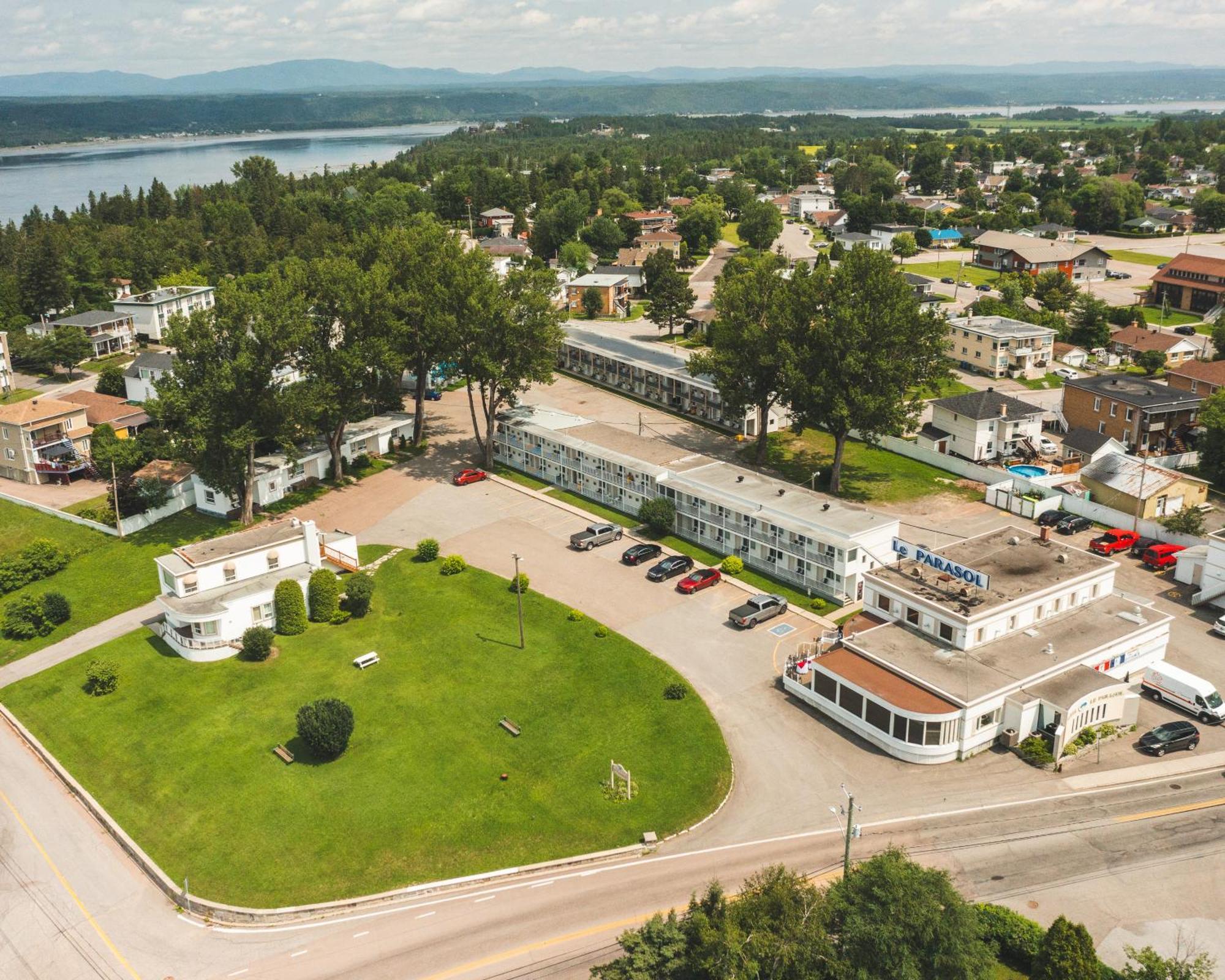 Auberge Le Parasol Chicoutimi Exteriér fotografie