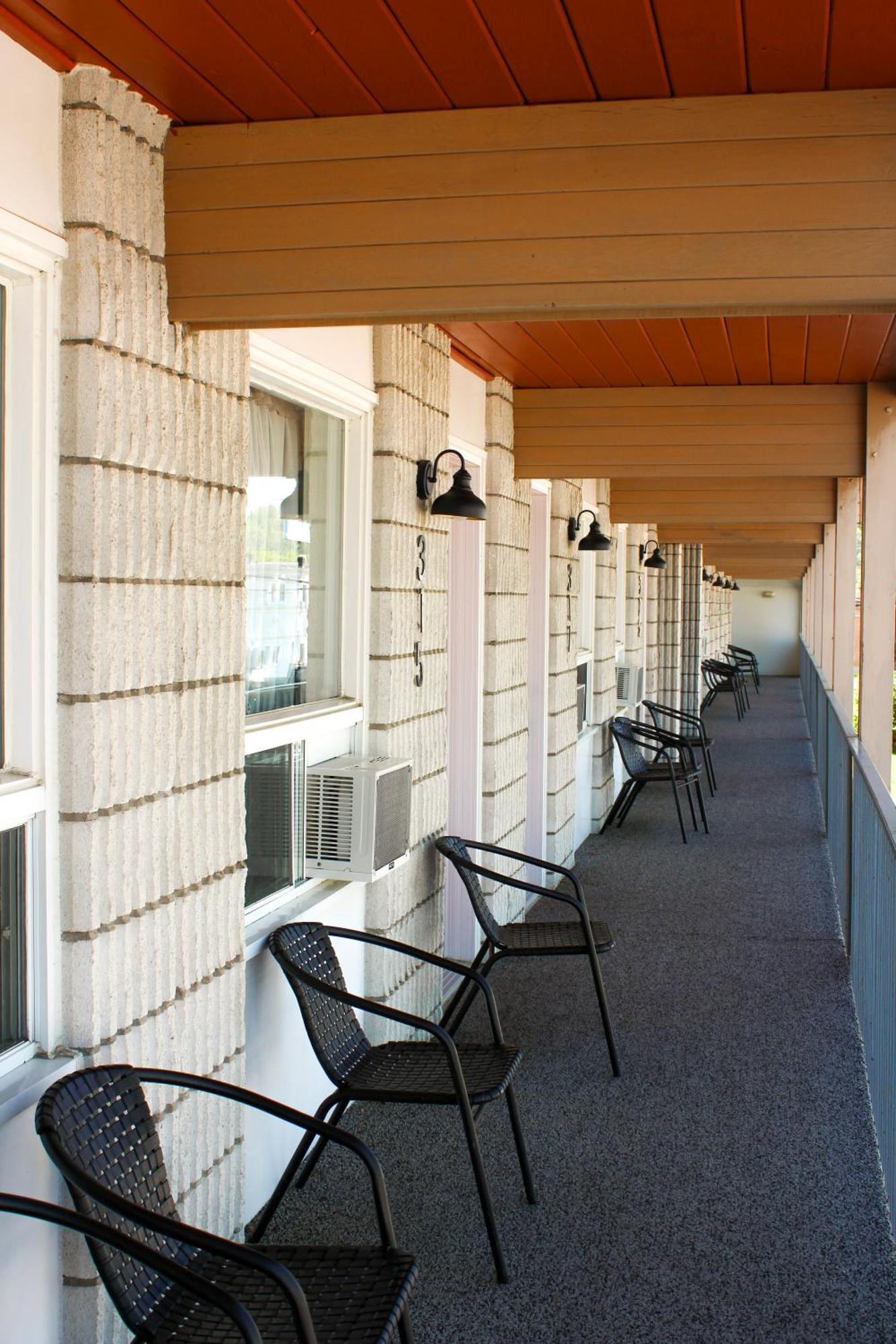 Auberge Le Parasol Chicoutimi Exteriér fotografie